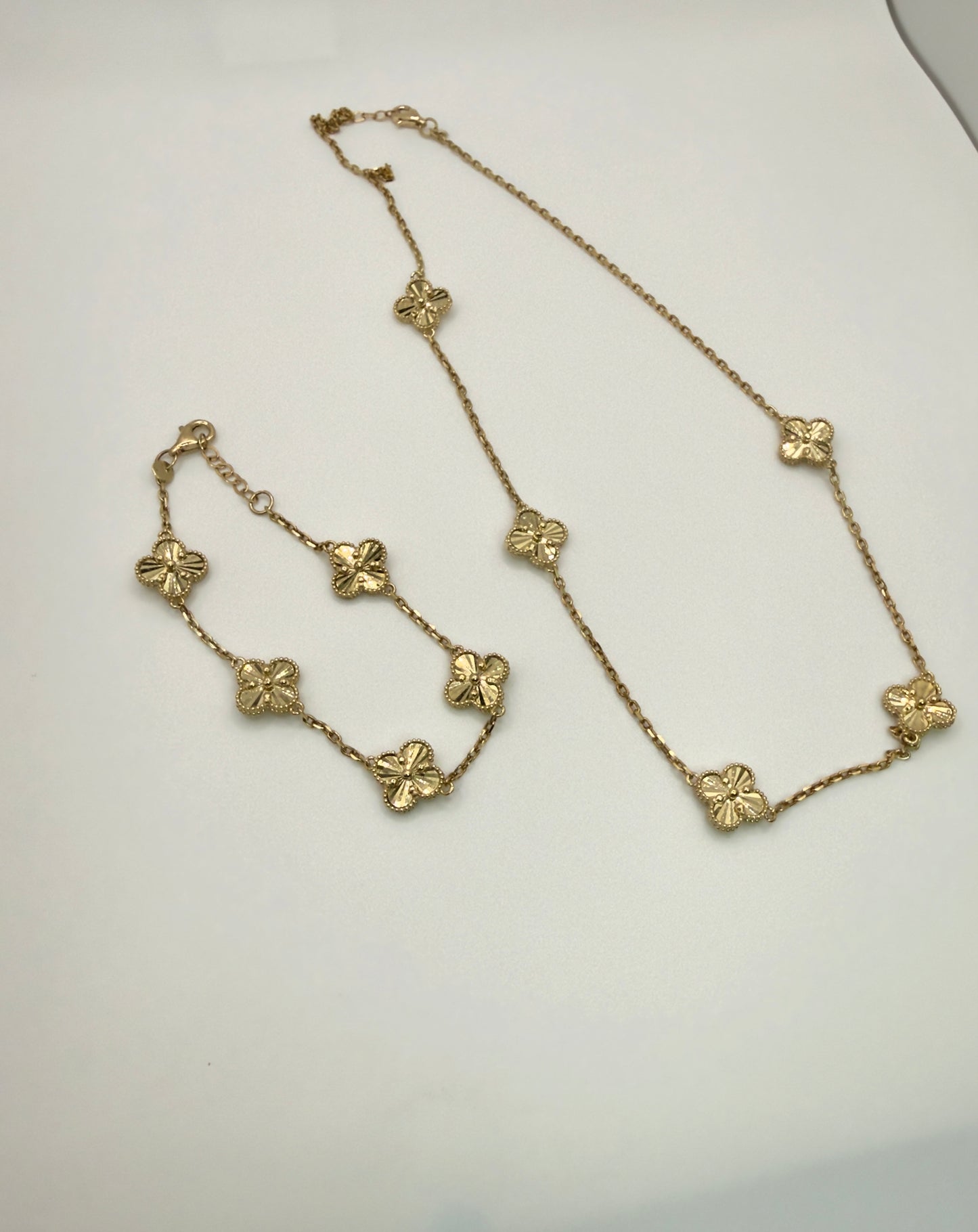 10K Gold Clover Jewelry Set