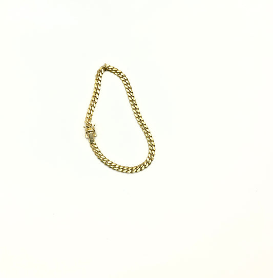 ✨ 10K Gold Unixes Charm Bracelet ✨