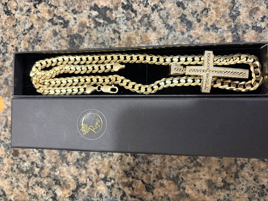 Italian Solid Curb Chain and Pendants